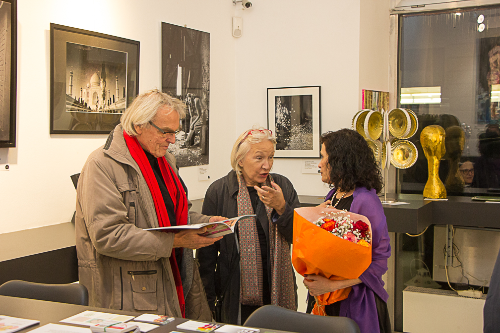 Heinrich Wagner, Brigitte Tauer und die Betreiberin der Galerie Lichtraum1